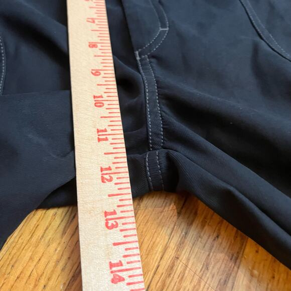 Sweaty Betty Pants Womens XL Black Capri Utility Cropped - Picture 7 of 9